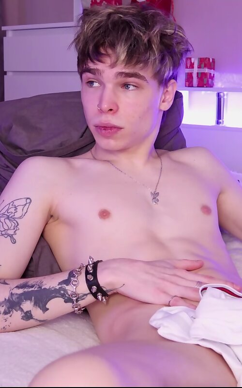 Next Image >>
