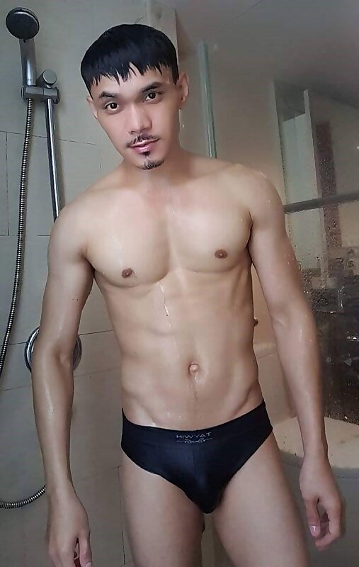 Next Image >>