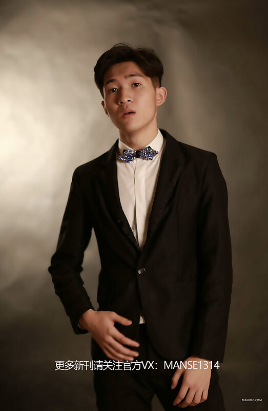 Next Image >>