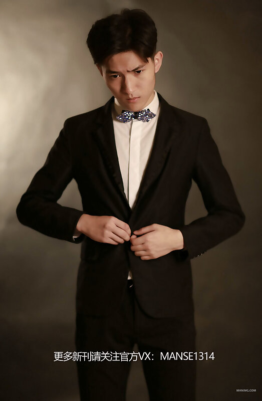 Next Image >>