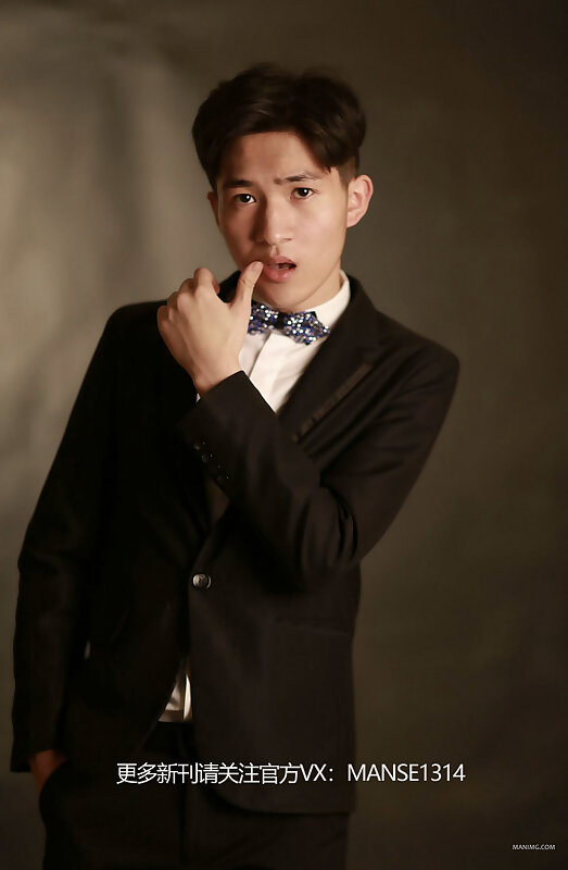 Next Image >>