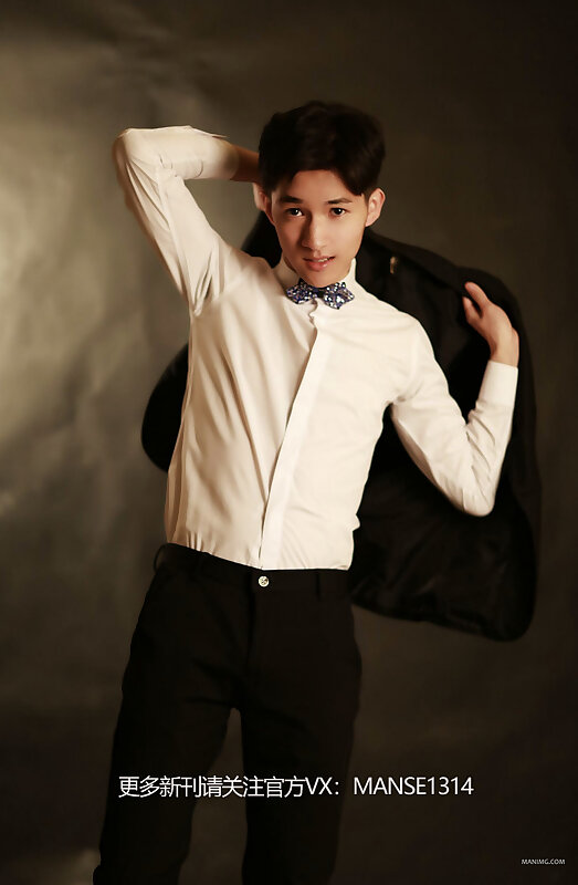 Next Image >>