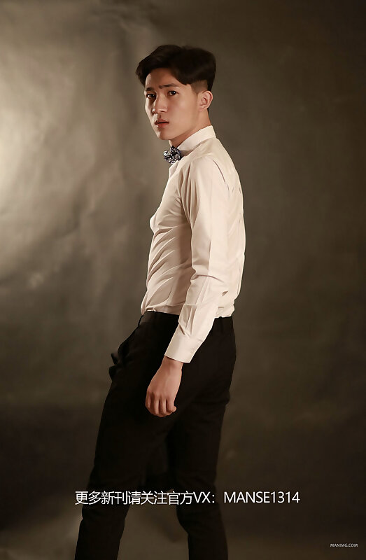 Next Image >>
