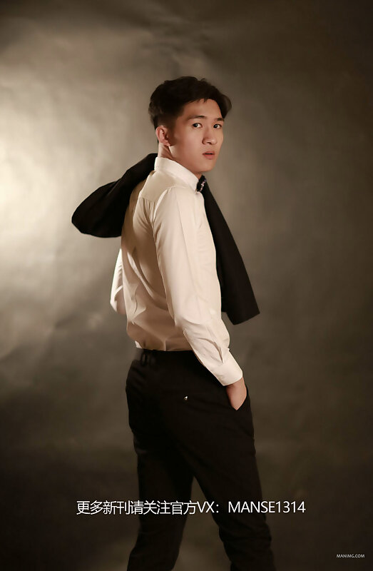 Next Image >>