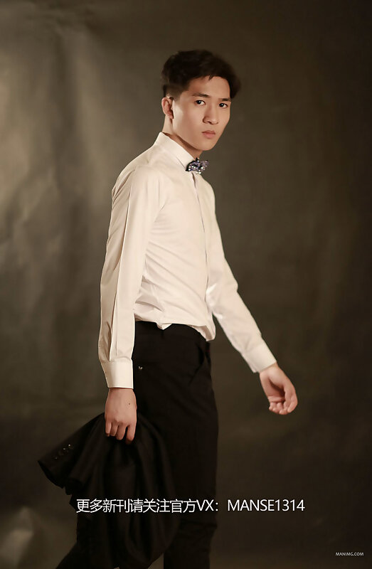 Next Image >>