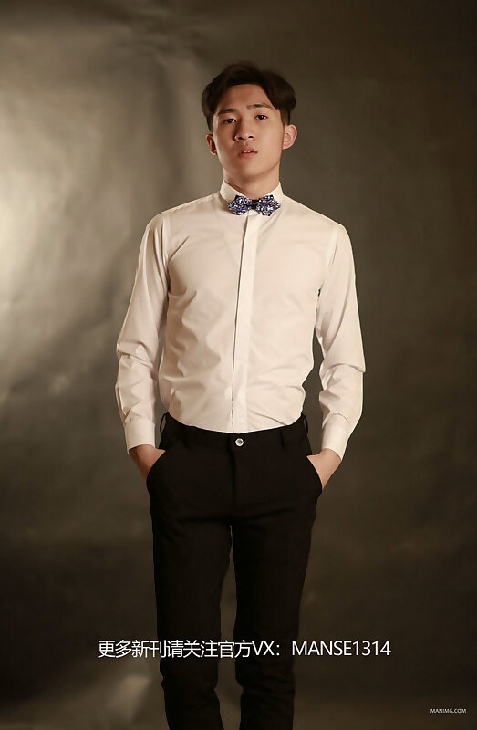 Next Image >>