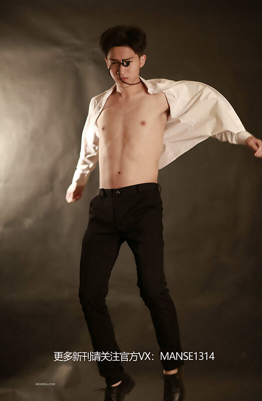 Next Image >>