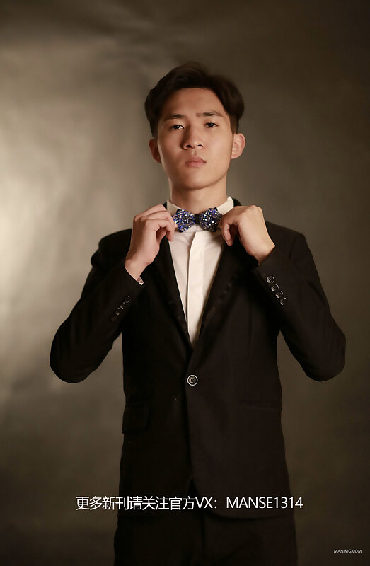 Next Image >>