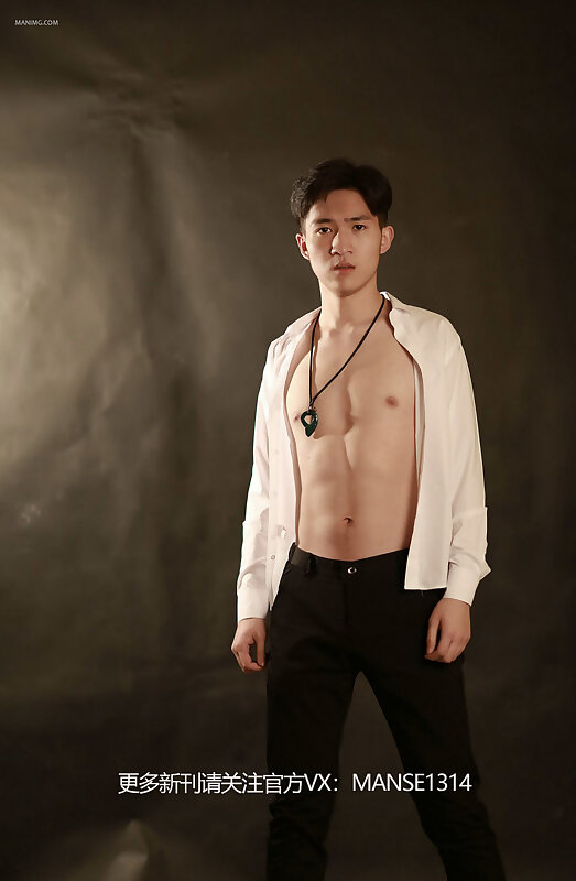 Next Image >>