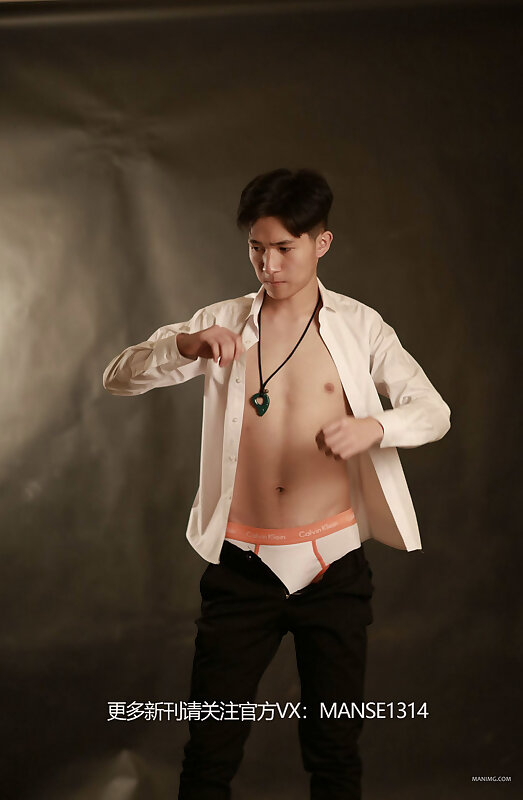 Next Image >>
