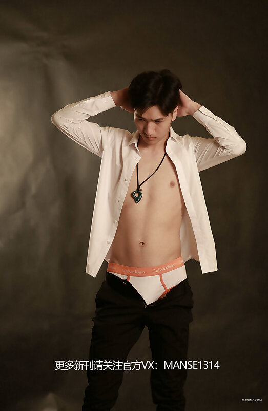 Next Image >>