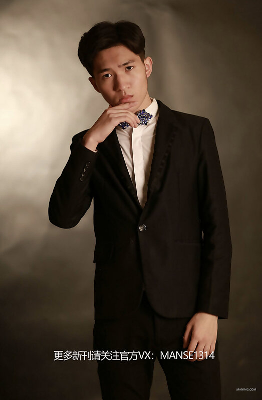 Next Image >>