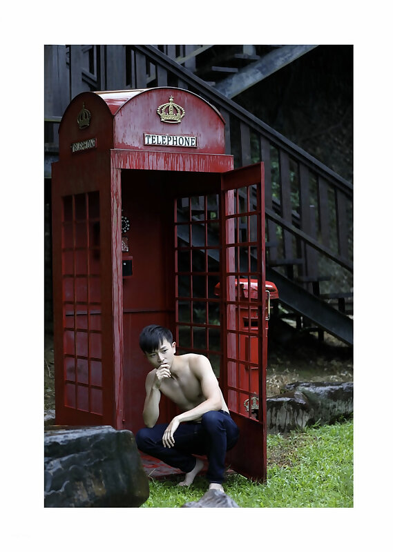 Next Image >>