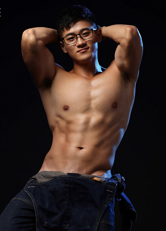 Next Image >>