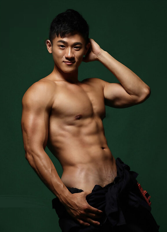 Next Image >>