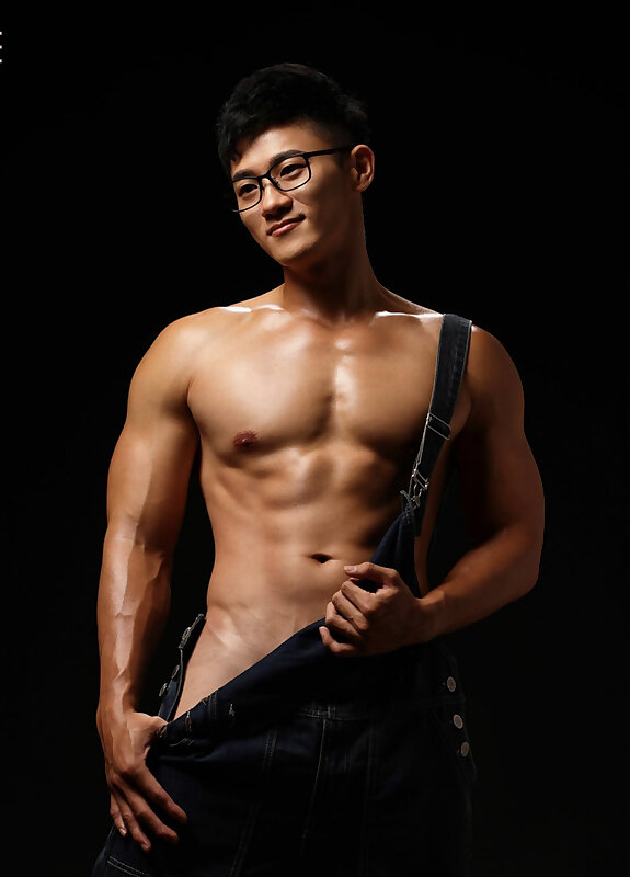 Next Image >>