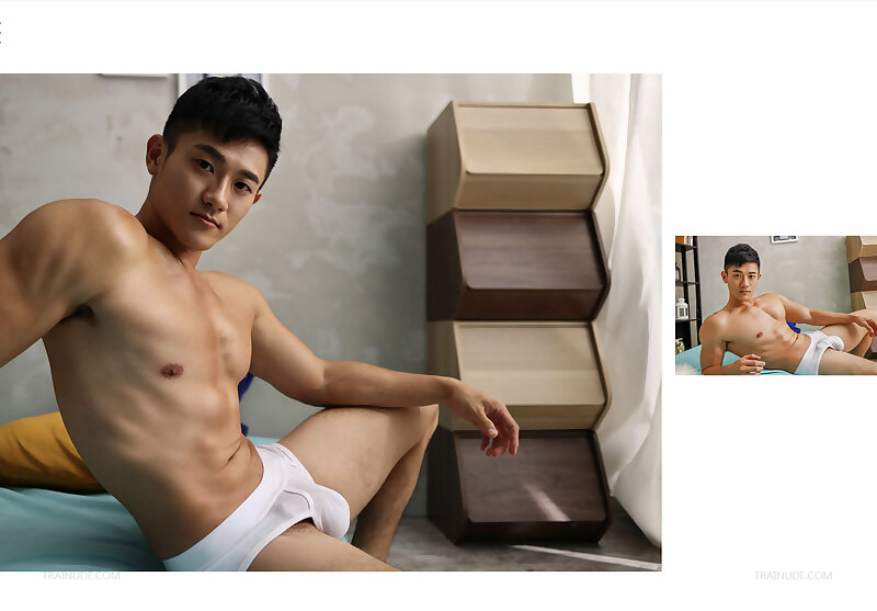 Next Image >>
