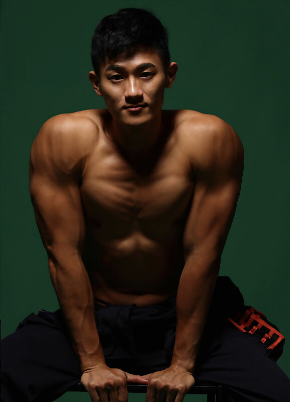 Next Image >>