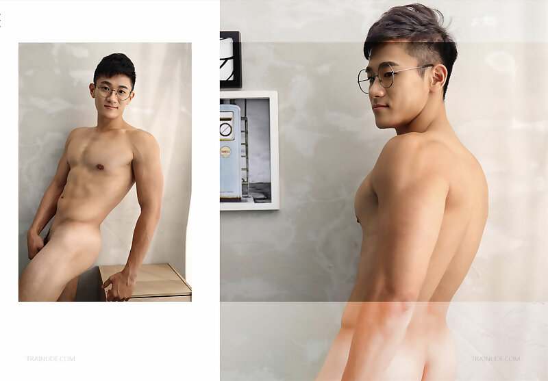 Next Image >>