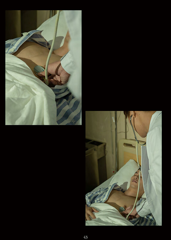 Next Image >>