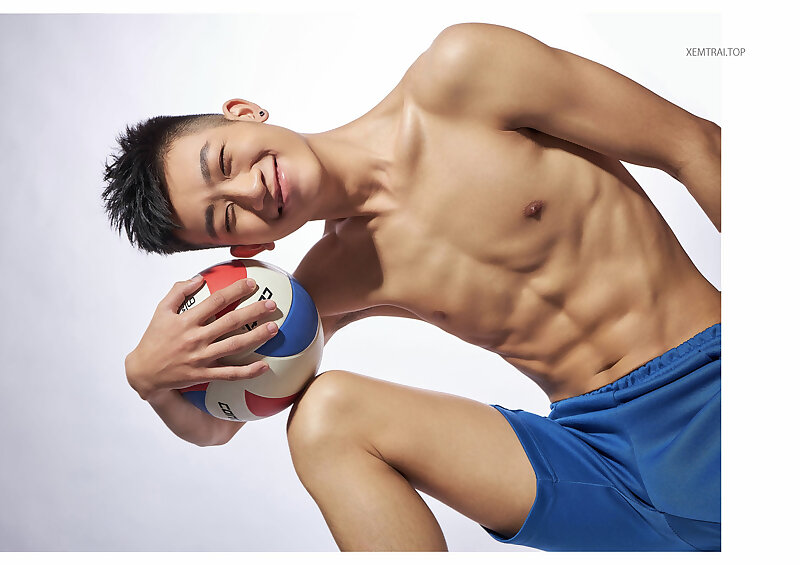 Next Image >>