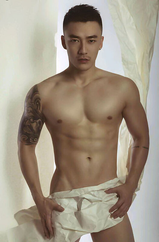 Next Image >>