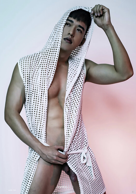 Next Image >>
