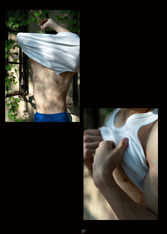 Next Image >>