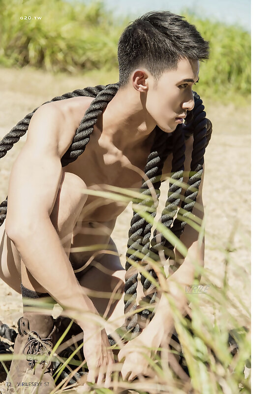Next Image >>