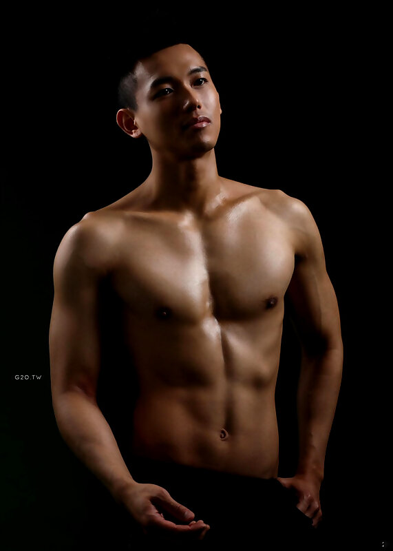 Next Image >>