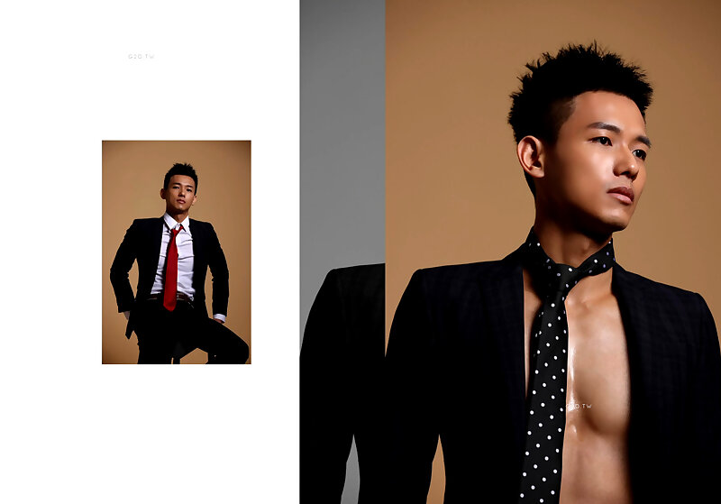 Next Image >>
