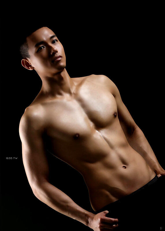 Next Image >>
