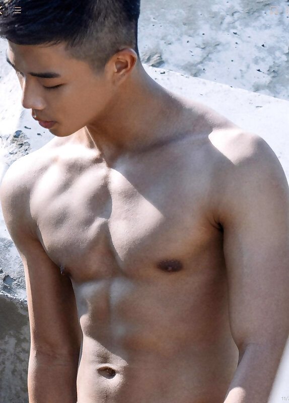Next Image >>
