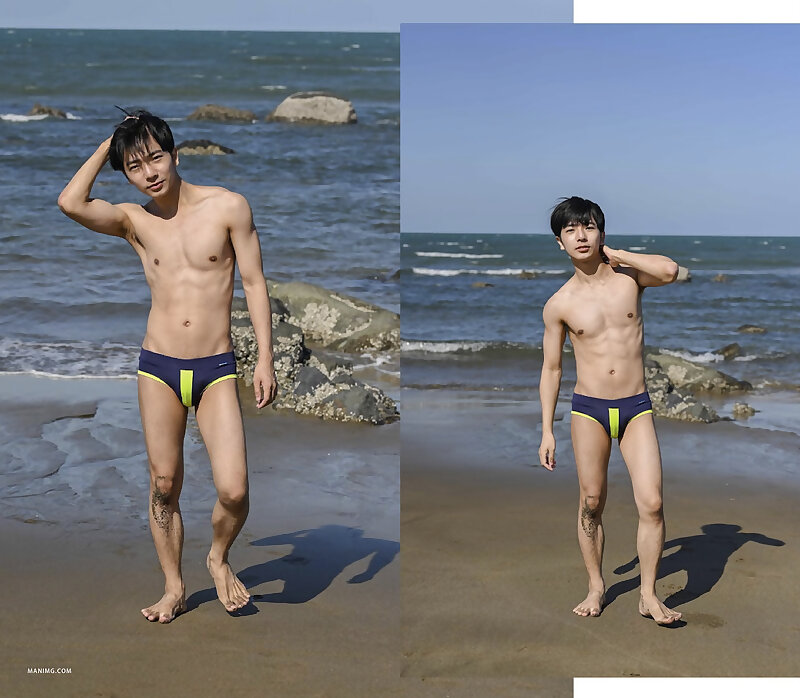 Next Image >>