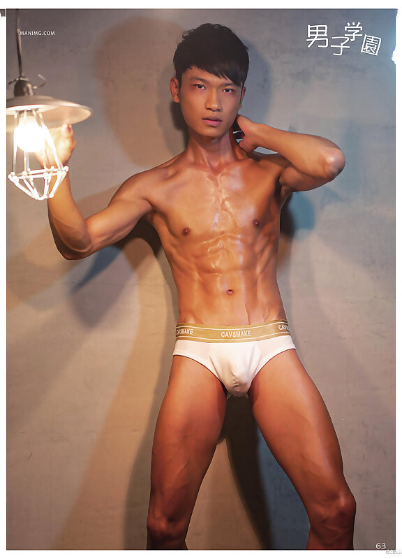 Next Image >>
