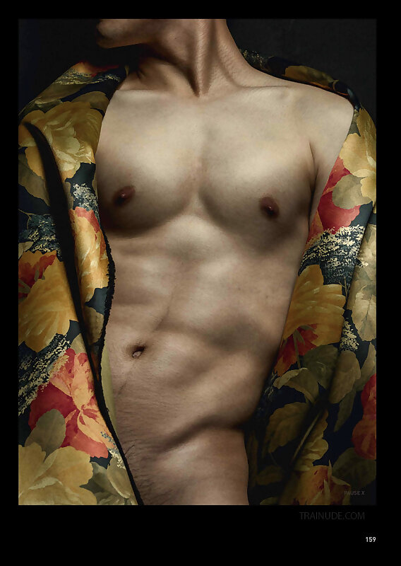 Next Image >>