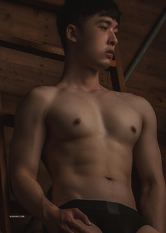 Next Image >>