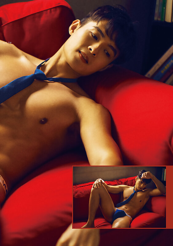 Next Image >>
