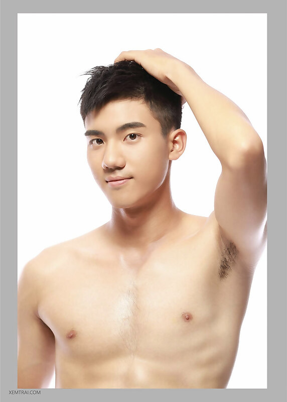Next Image >>