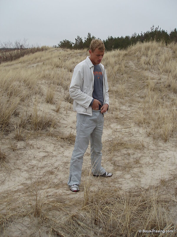 Next Image >>