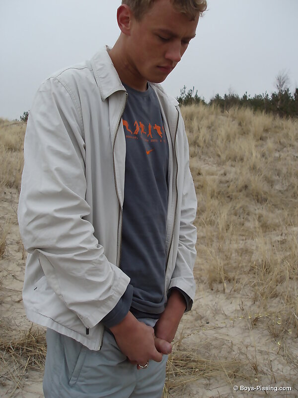 Next Image >>
