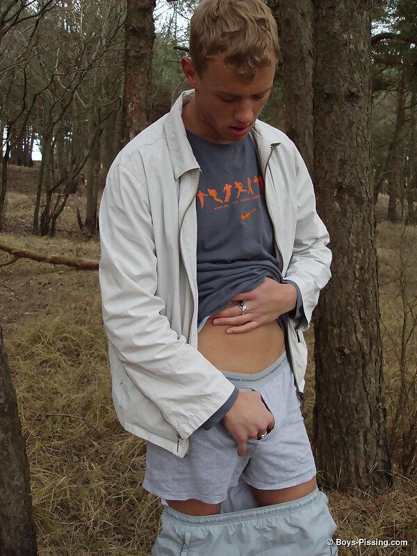 Next Image >>