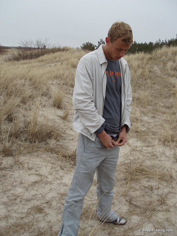 Next Image >>