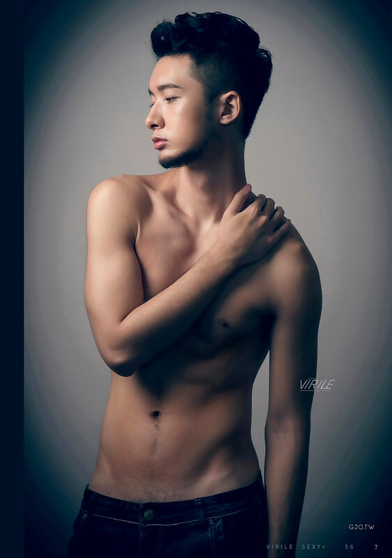 Next Image >>