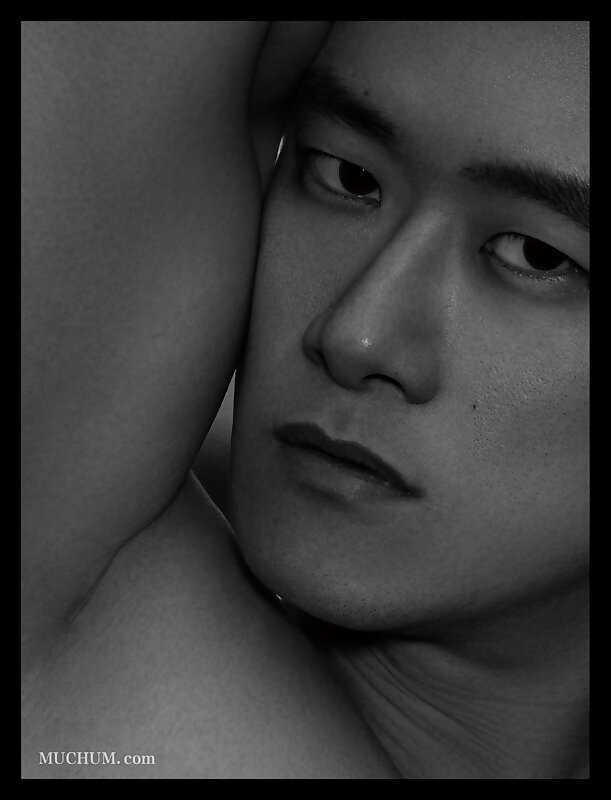 Next Image >>