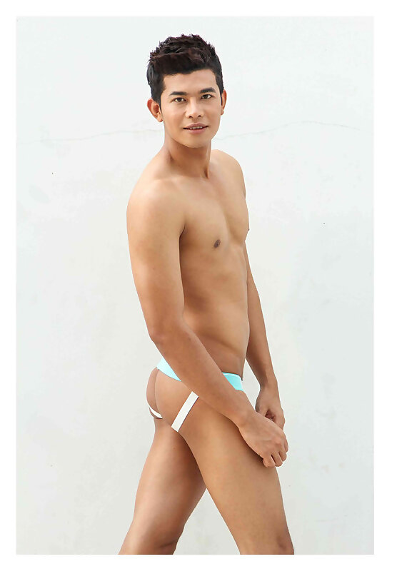 Next Image >>