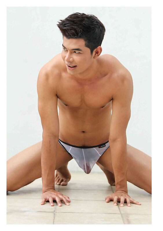 Next Image >>