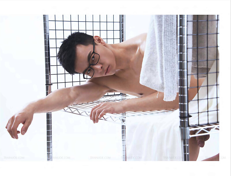 Next Image >>