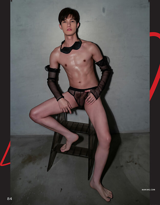 Next Image >>