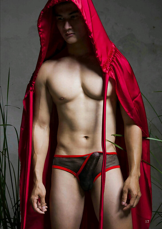 Next Image >>
